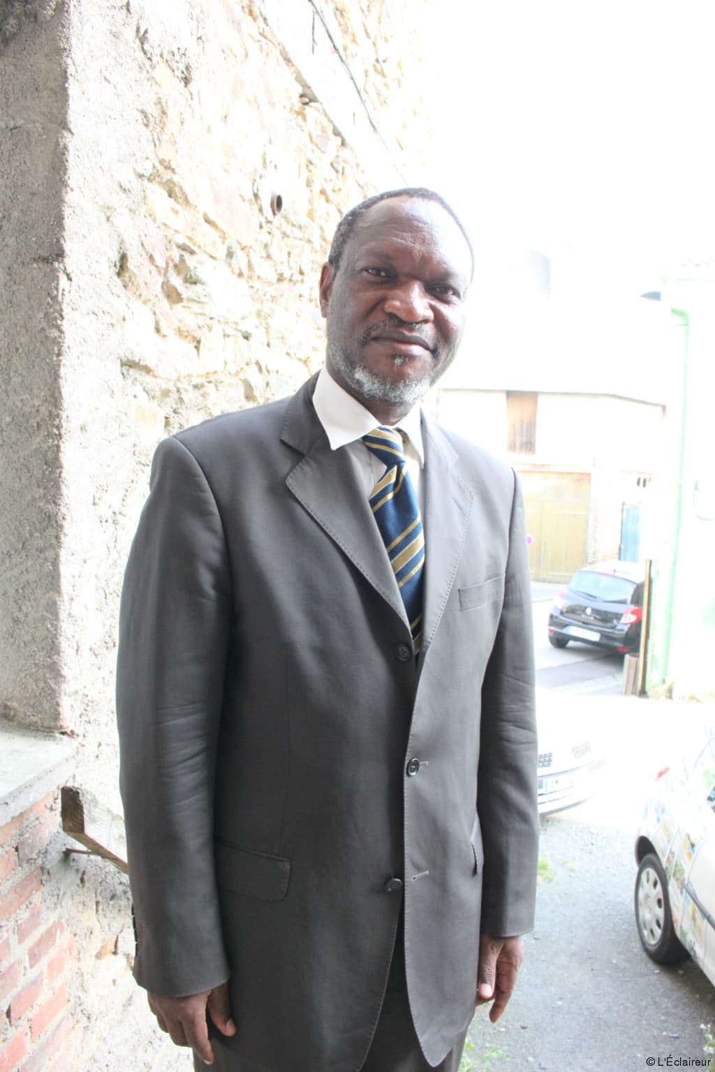 Castelbriantais, il se présente à l'élection présidentielle de Côte d'Ivoire